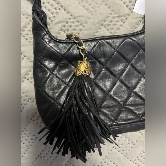 Chanel Vintage Quilted Tassel Shoulder Bag with COA - Picture 10 of 16